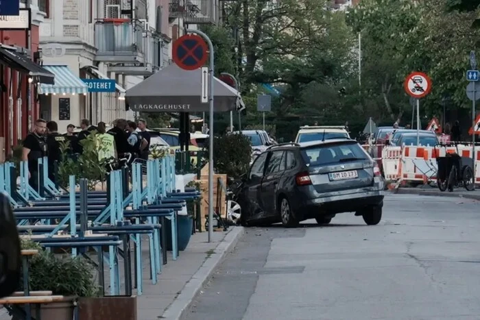 In Kopenhagen fuhr ein Auto in eine Menschenmenge: Dutzende Verletzte