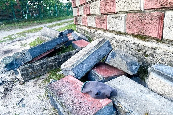 Ein betonzaun hat in der Region Riwne einen vierjährigen Jungen getötet