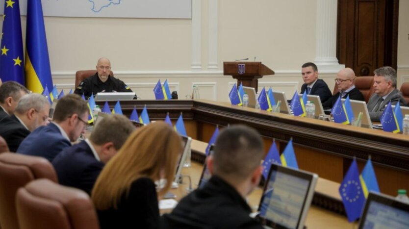 Госбюджет на 856 млрд грн