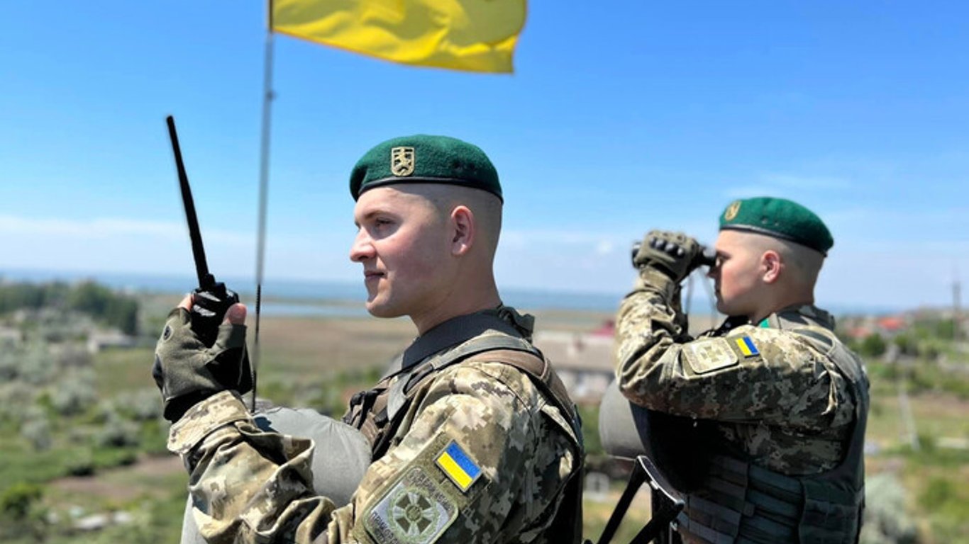 Эксвоенный переправлял уклонистов за границу — приговор суда