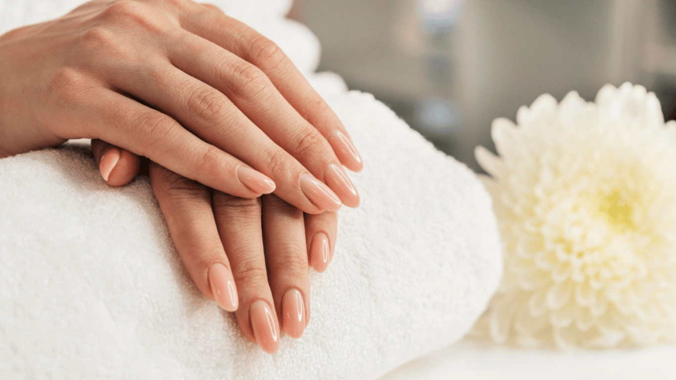 Najmodniejszy manicure lipca - na pewno się zdziwisz