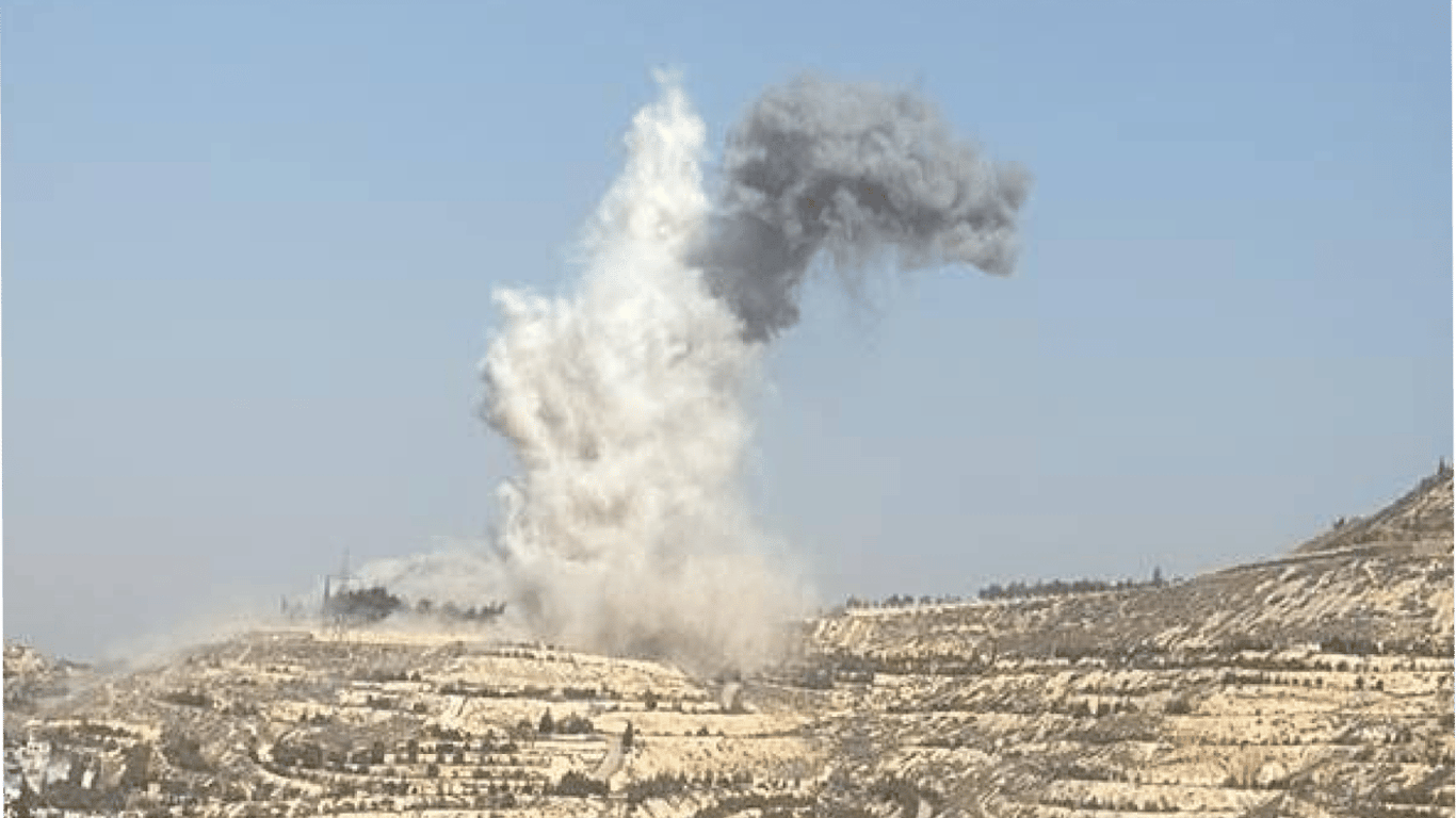 Israel hat das Verteidigungsministerium Syriens angegriffen - die Explosion wurde live übertragen