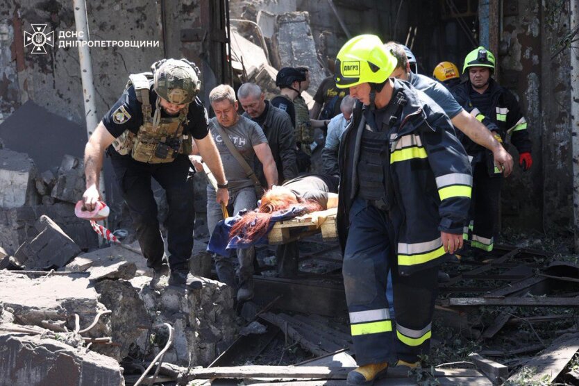 The number of victims from the missile strike on Dnipro has risen to 11 dead and over 160 injured